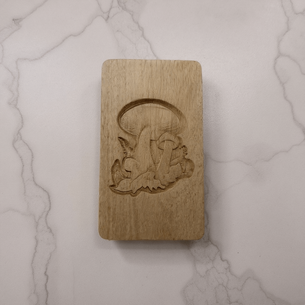 Mushroom Carved Wooden Tobacco Box – Psychedelic Herb Stash CaseLight wood stash box with cute carved mushroom detail