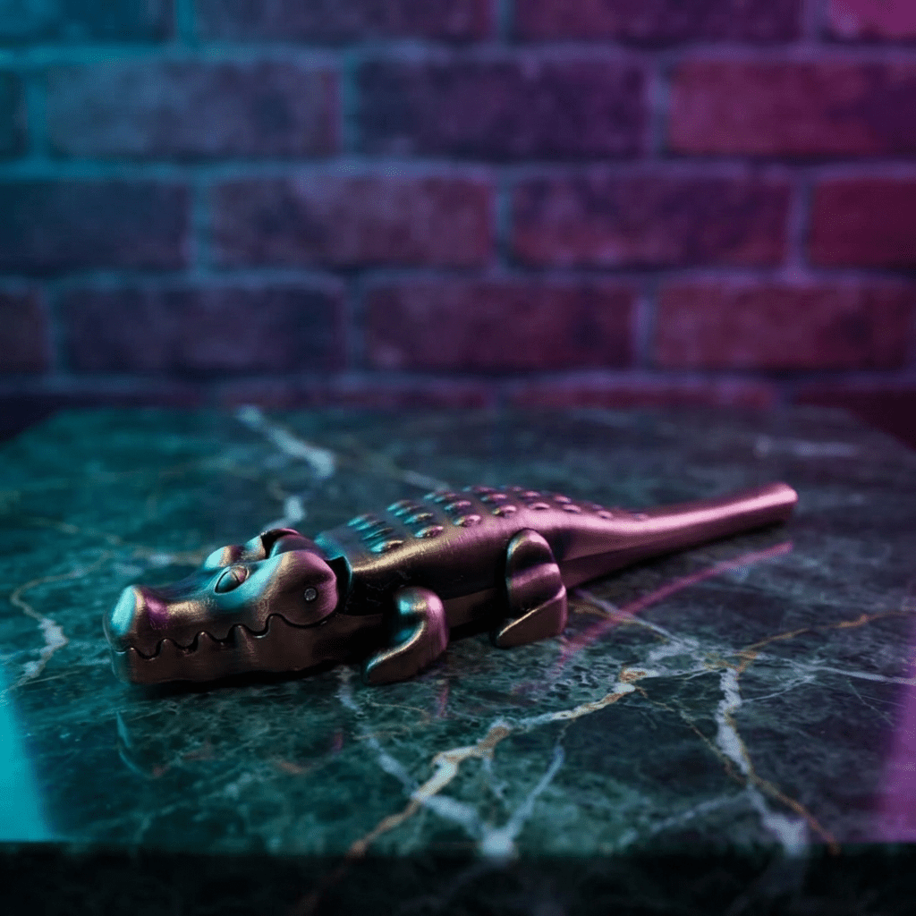 Gator Smoking Pipe – Alligator Metal Pipe | 4 ColorsBronze alligator smoking pipe