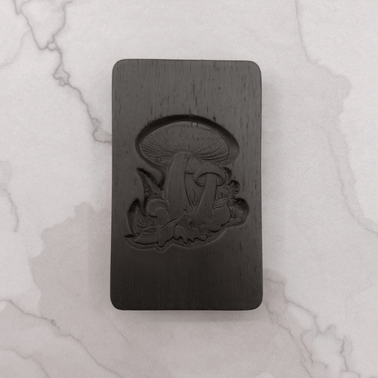 Mushroom Carved Wooden Tobacco Box – Psychedelic Herb Stash CaseHandcrafted black walnut box with mushroom engraving